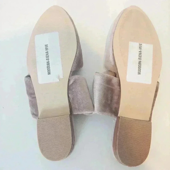 KAANAS Siena Velvet Twisted Knot Mule Size 6 - Picture 7 of 8